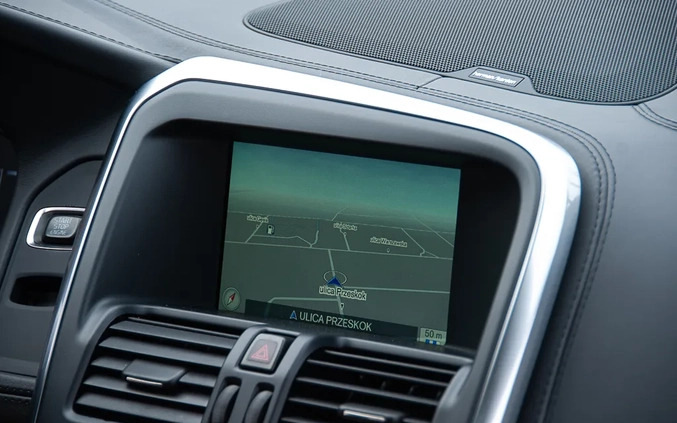 Volvo XC 60 cena 77900 przebieg: 181000, rok produkcji 2016 z Świątniki Górne małe 781